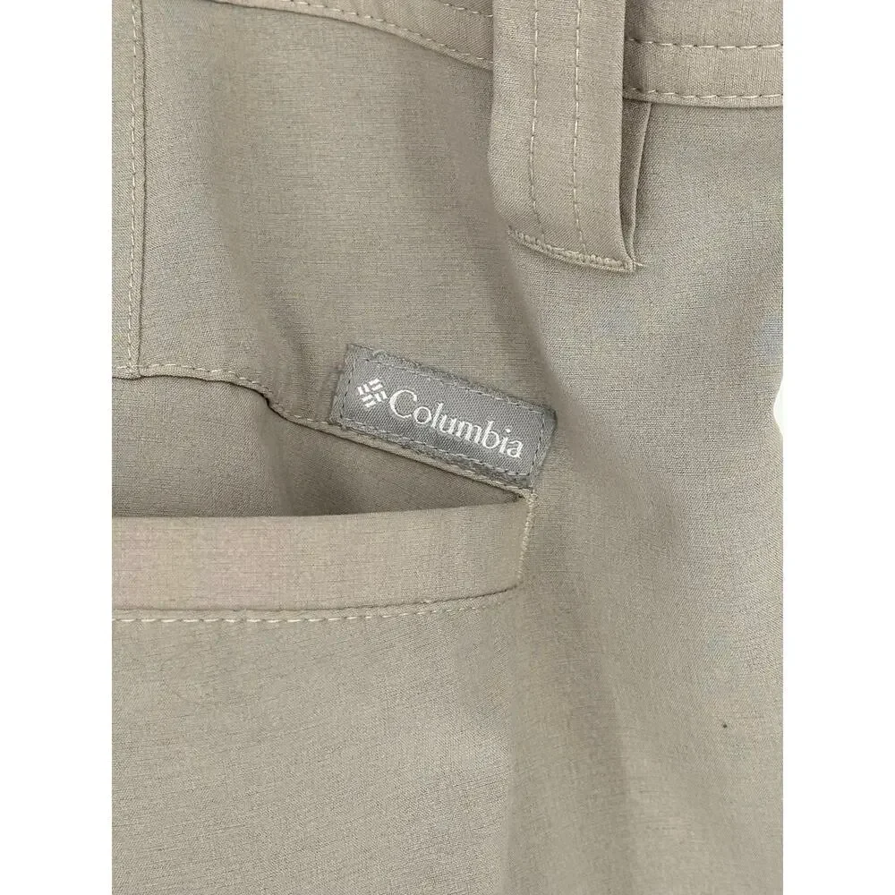 Columbia Men 38 Tan Cargo Shorts Walking Hiking Golf Outdoor Pockets VGC